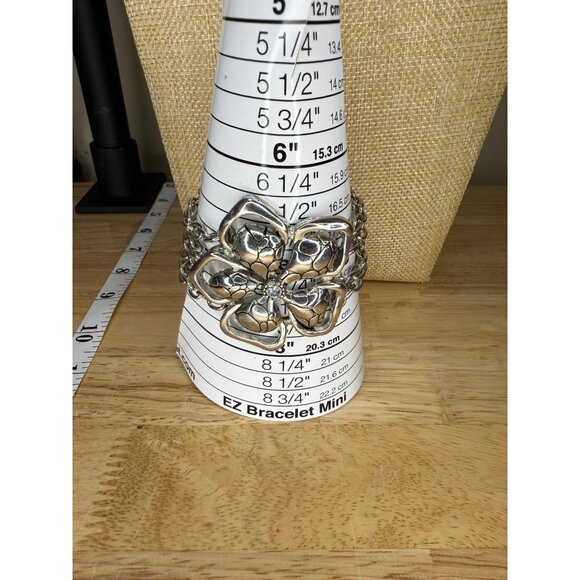 Silvertone Flower Bracelet With Chain Strands & Toggle Closure, Floral, Casual - Picture 5 of 9